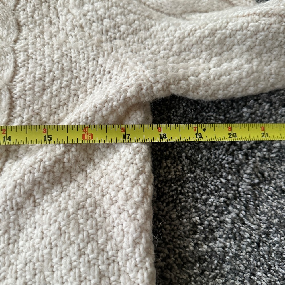 Abercrombie & Fitch Sweater Womens M White Cream Fishermen Cable Knit Pullover - Picture 12 of 16